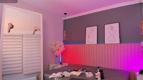 Snapshot of maraia_ford chatting on 12.03.25 Mara online show from 12.03.25