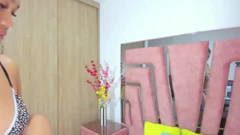 Marakarly online show from 04.10.26