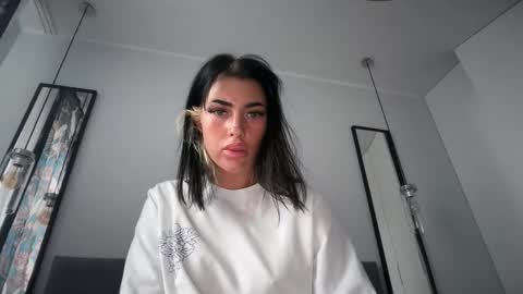 Marakuia online show from 12.14.25