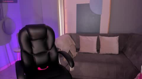 MARA  online show from 09.25.25