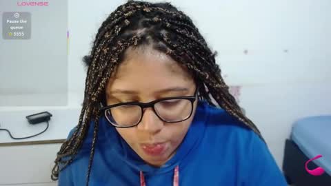 Snapshot of marasilk chatting on 12.15.25 Mara Silk online show from 12.15.25