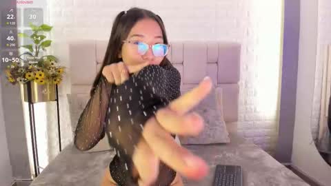 Mara online show from 02.17.26