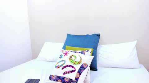 Snapshot of maray_lous chatting on 02.24.26 Maray Lous online show from 02.24.26