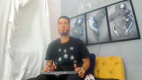 Marc Ruffalo online show from 04.12.26