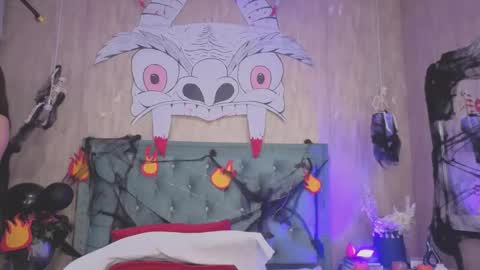 Marcela online show from 10.24.25