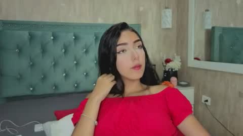 Snapshot of marcelaa_fox chatting on 07.16.26 Marcela online show from 07.16.26