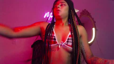 Snapshot of marceline_abadeer00 chatting on 01.14.25 Michell Dayan online show from 01.14.25