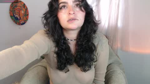 Snapshot of marceline_uu chatting on 04.04.26 M A R C I online show from 04.04.26