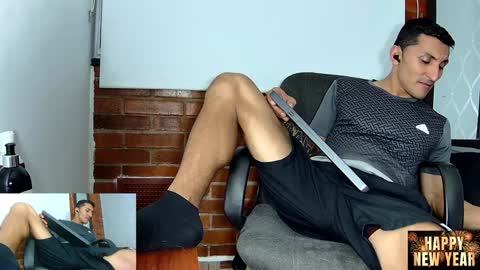 Snapshot of marckmuscle chatting on 01.02.25 Marck Independent model online show from 01.02.25