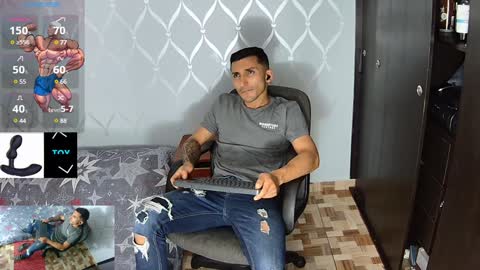 Snapshot of marckmuscle chatting on 02.03.25 Marck Independent model online show from 02.03.25