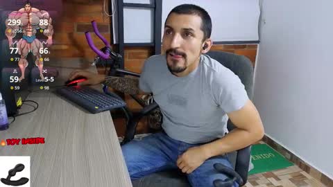 Snapshot of marckmuscle chatting on 10.03.25 Marck Independent model online show from 10.03.25