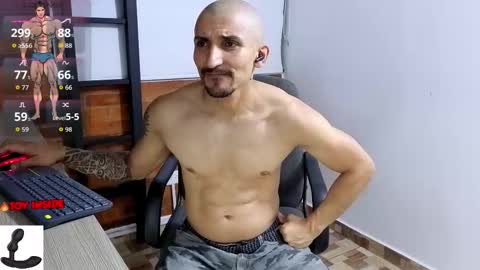 Snapshot of marckmuscle chatting on 12.01.25 Marck Independent model online show from 12.01.25