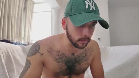 Snapshot of marco_parola chatting on 11.06.25 marco_parola online show from 11.06.25