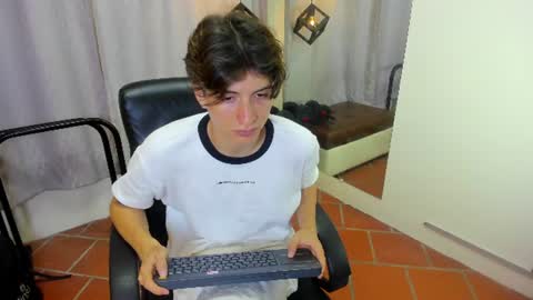 marcoviolet online show from 07.10.26
