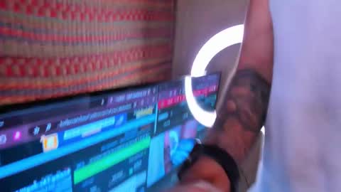 marcovitto online show from 11.22.25