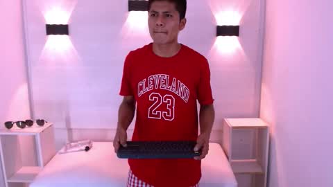 Snapshot of marcus_hans chatting on 10.23.25 marcus hans online show from 10.23.25