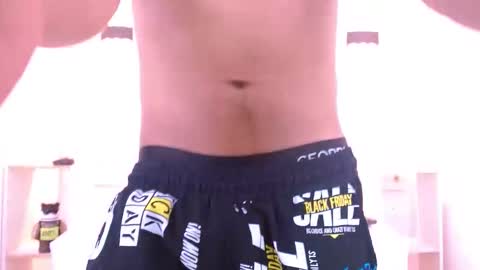 Snapshot of marcus_hans chatting on 11.04.25 marcus hans online show from 11.04.25