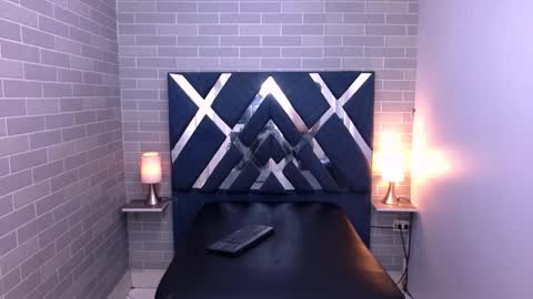 Snapshot of marcus_hans chatting on 11.19.25 marcus hans online show from 11.19.25