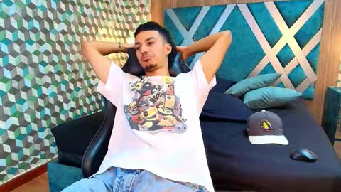 marcus_jeron online show from 12.15.25