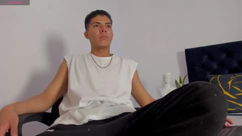 marcus_moreno online show from 11.22.25