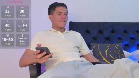 Snapshot of marcus_moreno chatting on 02.14.26 marcus_moreno online show from 02.14.26