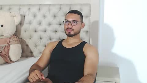 Snapshot of marcusblade__ chatting on 09.16.25 MARCUS online show from 09.16.25