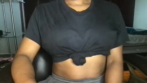 Snapshot of margaux_lumiere chatting on 09.14.25 margaux_lumiere online show from 09.14.25