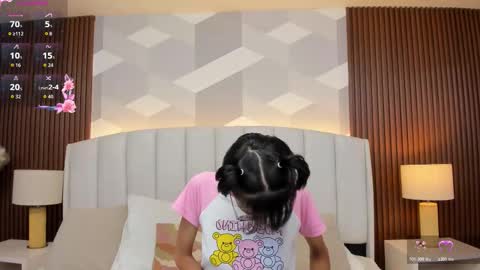 Snapshot of marge_lasander chatting on 11.16.25 Aitana online show from 11.16.25