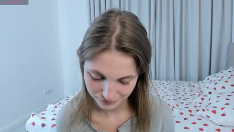 Mia online show from 04.01.26