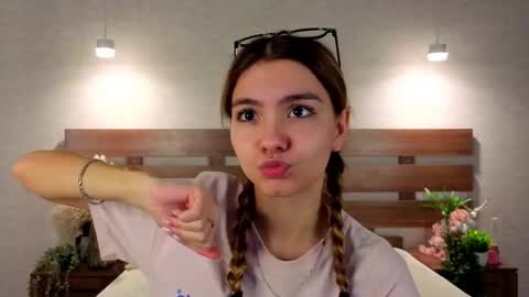 Snapshot of margiedavidson chatting on 02.02.26 Call me Margie33 online show from 02.02.26