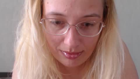 margo_shine online show from 09.15.25