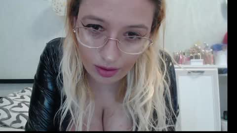 margo_shine online show from 04.29.26