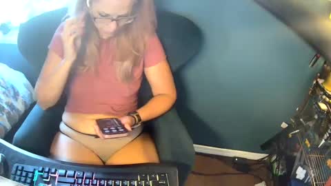 Elle online show from 09.17.25