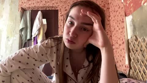 Chloe online show from 04.12.26