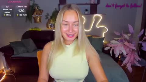 MargoSugar online show from 10.25.25