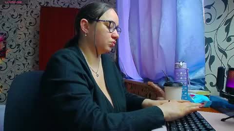 Snapshot of margosweet777 chatting on 03.30.26 margosweet777 online show from 03.30.26