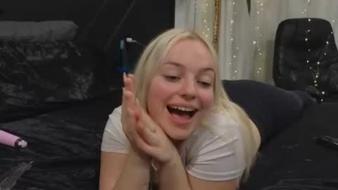 Snapshot of margot_robbie7 chatting on 01.02.25 margot_robbie7 online show from 01.02.25