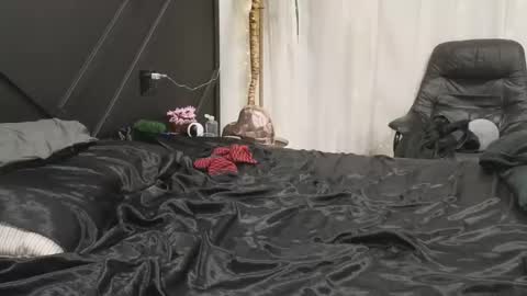 Snapshot of margot_robbie7 chatting on 02.17.25 margot_robbie7 online show from 02.17.25