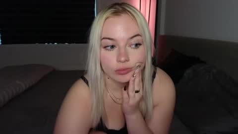 Snapshot of margot_robbie7 chatting on 10.26.25 margot_robbie7 online show from 10.26.25