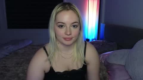 Snapshot of margot_robbie7 chatting on 11.26.25 margot_robbie7 online show from 11.26.25