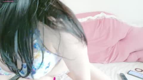 mari_tokyo online show from 04.19.26