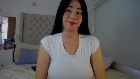 Snapshot of maria843022 chatting on 03.13.26 maria online show from 03.13.26