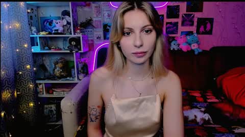 Snapshot of maria_hunt chatting on 01.21.25 Maria online show from 01.21.25