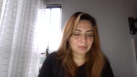 Snapshot of maria_juliana8 chatting on 12.17.24 maria_juliana8 online show from 12.17.24