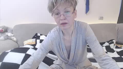 Mari online show from 04.05.26