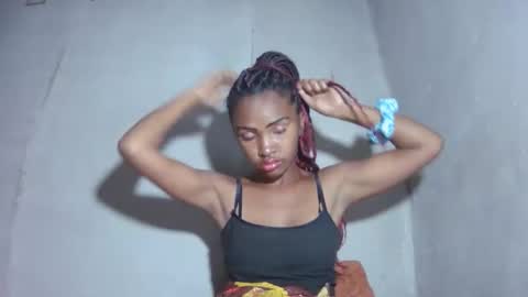 Snapshot of mariah586 chatting on 11.16.25 Maria online show from 11.16.25