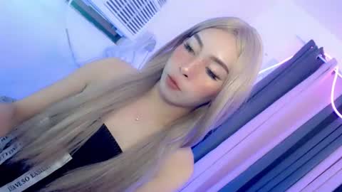 Snapshot of mariah_monroex chatting on 07.19.26 Mariah monroexs Blow and Free Webcam online show from 07.19.26