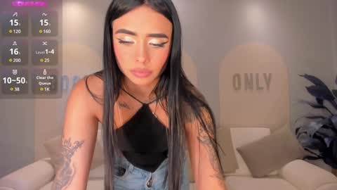 MARIA HERRERA  online show from 12.28.24