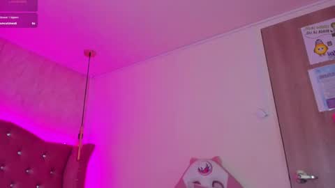 Snapshot of mariam__cute chatting on 01.25.25 online show from 01.25.25