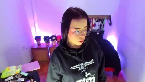 Marian online show from 12.22.25